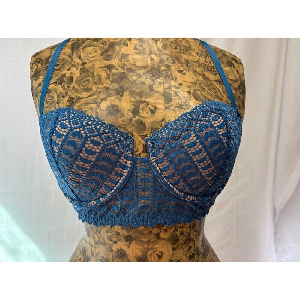 NWT Adore Me Blue Lacey Bra with Heart Print Size Women's 32DD